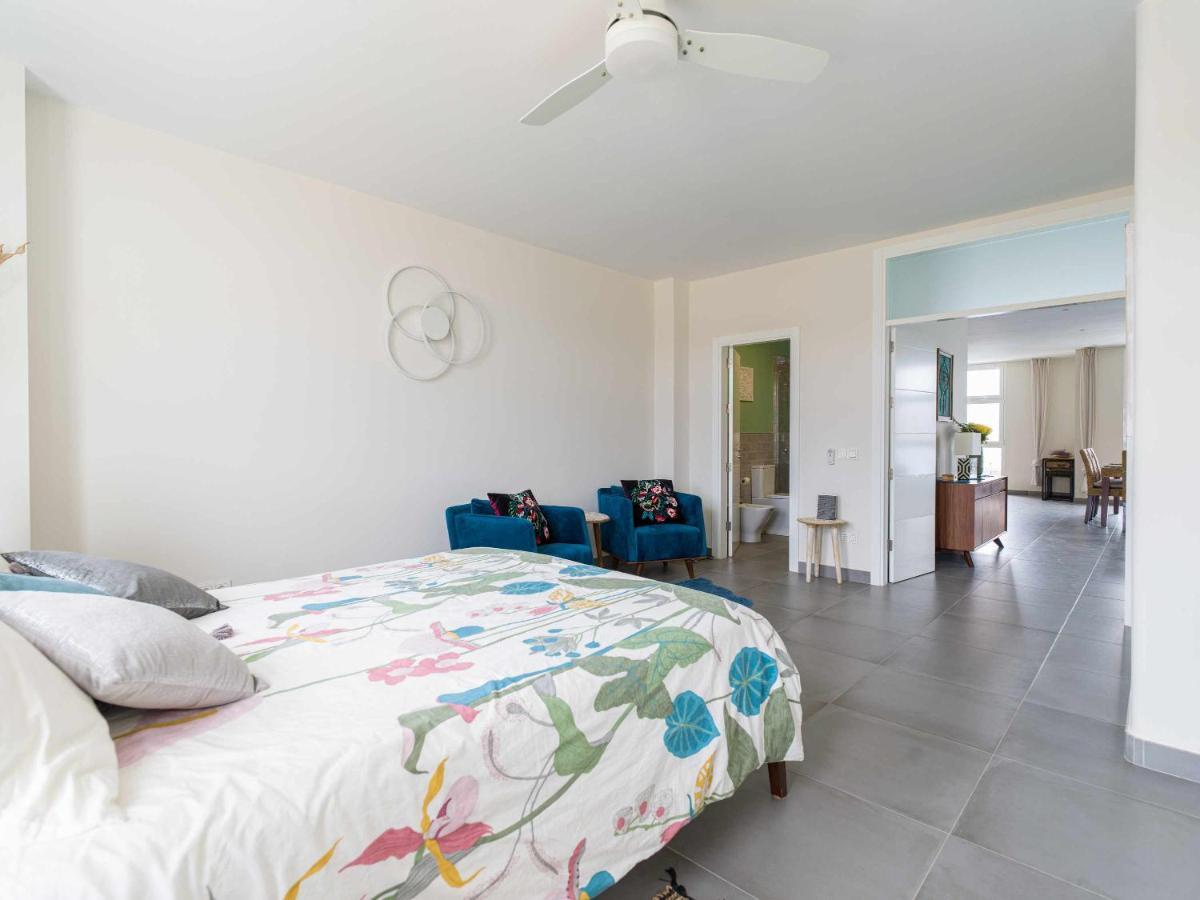 Sg Big Ocean Deluxe Apartment ลาสปัลมาส เด กรานคานาเรีย ภายนอก รูปภาพ
